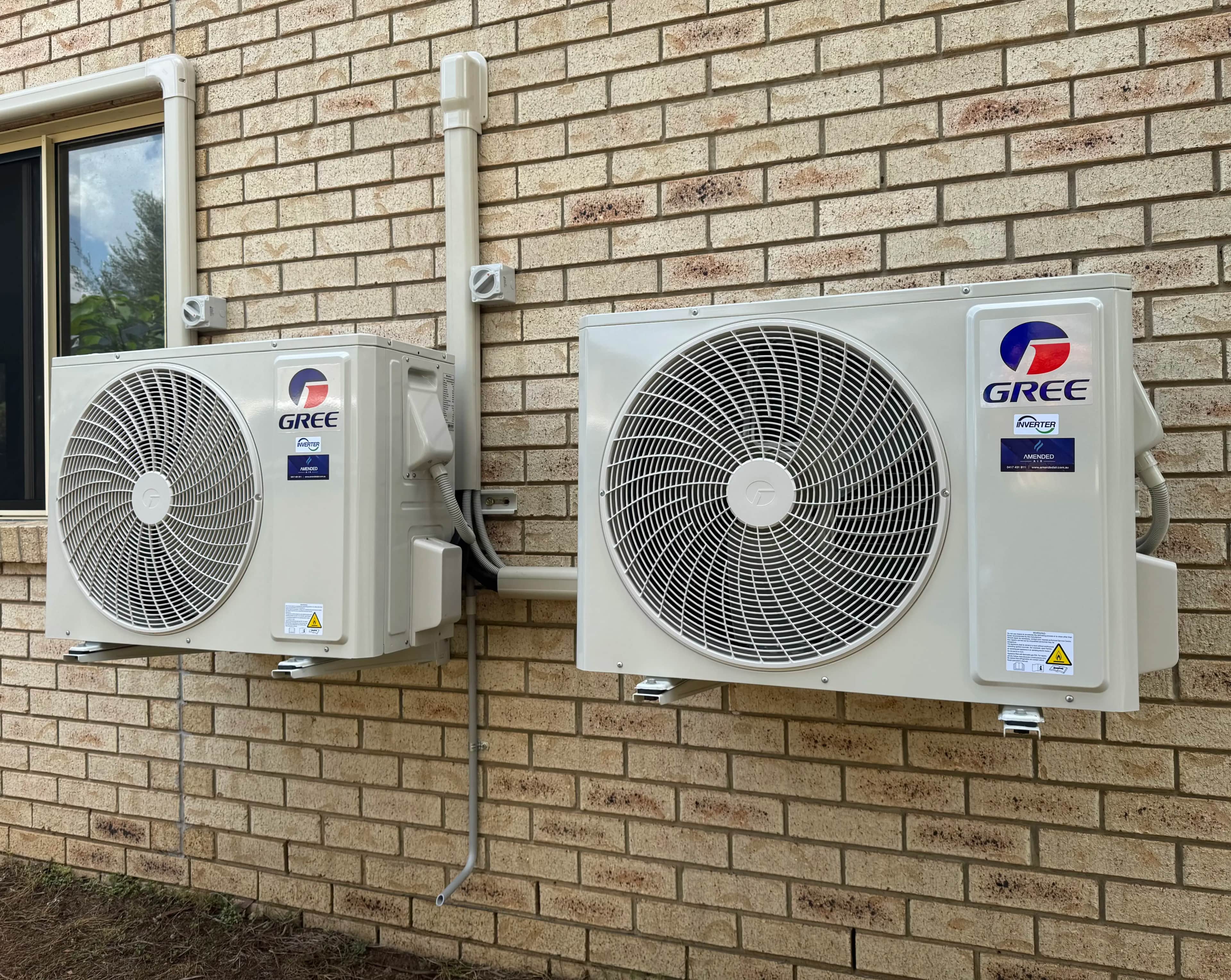 Completely installed new high wall split unit head